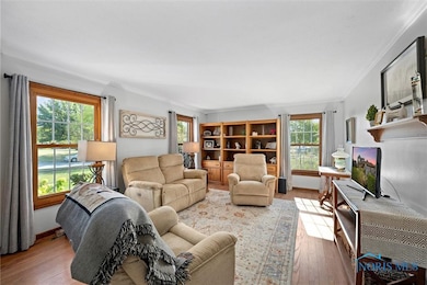 1310 Muirfield Dr, Findlay, OH 45840 - photo 7