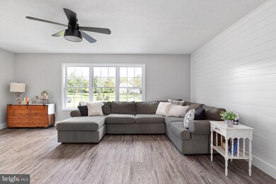 557 Doe Run Rd, Inwood, WV 25428 - photo 7