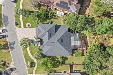 932 Woodbridge Hollow Dr N Overhead