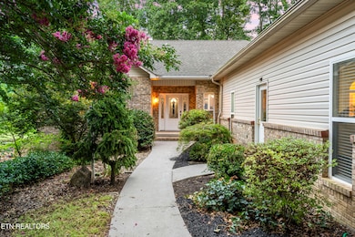 123 Inata Cir, Loudon, TN 37774 - photo 4