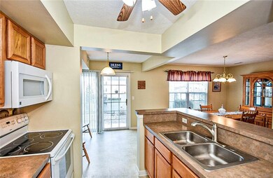 Fully applianced kitchen with plenty of cabinet sp