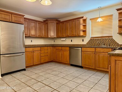 2206 N 25th St, Phoenix, AZ 85008 - photo 3