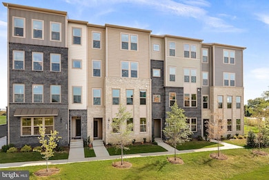 Belmont Park - Landmark unit 1, Ashburn, VA 20147 - photo 2