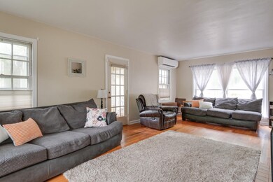 2421 West Main-6 living room 1