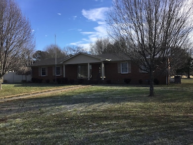 200 Idle Dr, Shelbyville, TN 37160 - photo 5