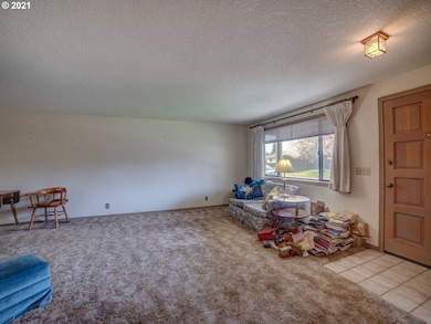 2881 Norkenzie Rd, Eugene, OR 97408 - photo 4