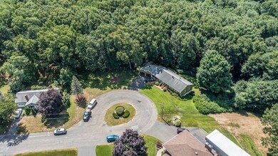 200 Mountainview St, Chicopee, MA 01020 - photo 4