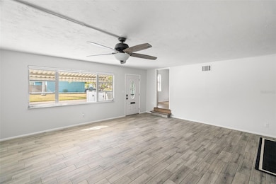 5555 13th St N, Saint Petersburg, FL 33703 - photo 5