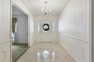 1043 Candlelight Ln, Houston, TX 77018 - photo 5