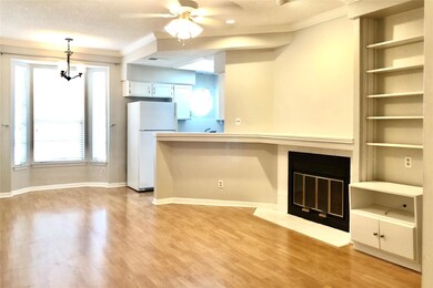 3111 Tom Green St unit 204, Austin, TX 78705 - photo 2