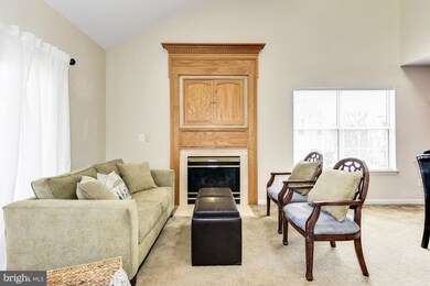 3825 Eaves Ln unit 147, Bowie, MD 20716 - photo 6