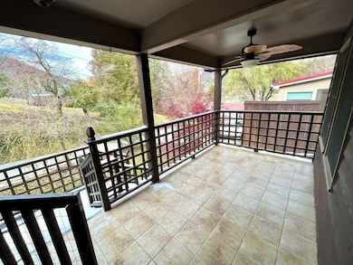 214 Spruce St, Pineville, KY 40977 - photo 5