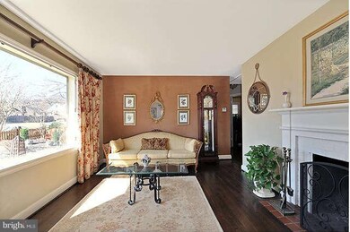 2939 Bryan St, Alexandria, VA 22302 - photo 6