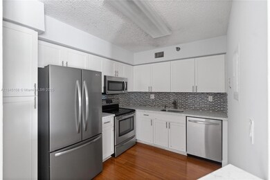 Towers 100 - 600 unit 311, Aventura, FL 33180 - photo 3