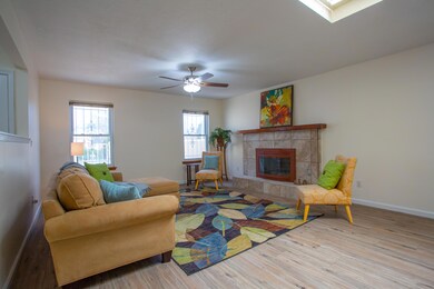 5801 Knollwood Dr NE, Albuquerque, NM 87109 - photo 7