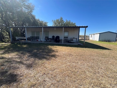 6604 Aransas Ct, Lipan, TX 76462 - photo 3