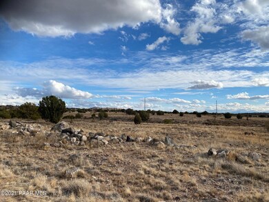 1227 E Trev View Trail, Paulden, AZ 86334 - photo 5