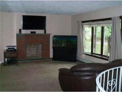 14 Lander St, Saugus, MA 01906 - photo 6