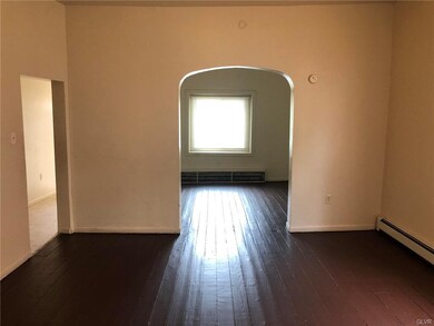 323 N 2nd St, Allentown, PA 18102 - photo 3