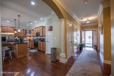 3211 Brittany Pointe Ln, Louisville, KY 40220 - photo 6