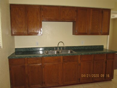 4309 Haygood St, Houston, TX 77022 - photo 3