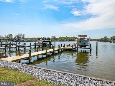 122 Bar Harbor Rd, Pasadena, MD 21122 - photo 4