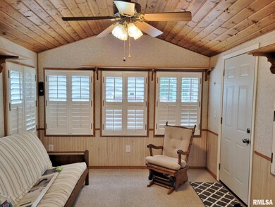 2005 W 66th St, Davenport, IA 52806 - photo 5