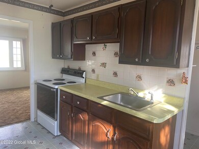 16 Vics Ct, Albany, NY 12205 - photo 7