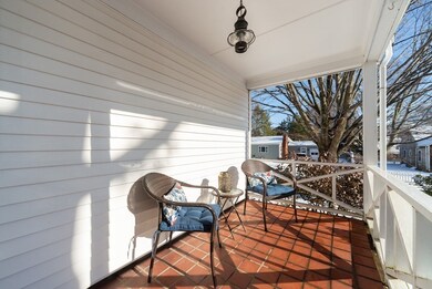 6 Dartmouth Rd, Marblehead, MA 01945 - photo 2