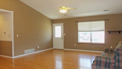 #4-living room