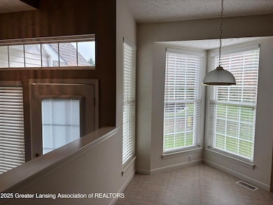 32 Aviemore Dr unit 32, Mason, MI 48854 - photo 6