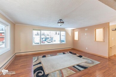 04-Living Room Unit A MS_111484