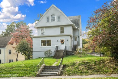 14 Byram Shore Rd Greenwich, CT 06830 0