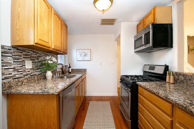 156 Kingston St unit 156, North Andover, MA 01845 - photo 6