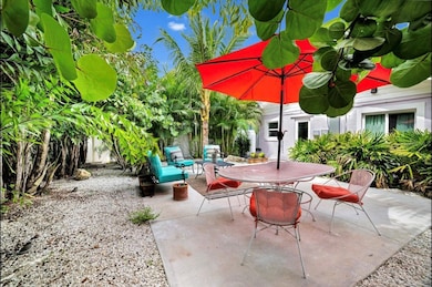 1210 Bay Palm Blvd, Indian Rocks Beach, FL 33785 - photo 4