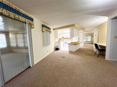 326 Martin Dr, Lakeland, FL 33809 - photo 5