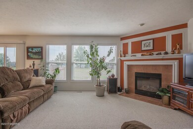 7329 Misty View Ct-7