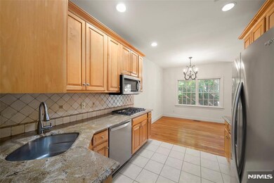139 Stonegate Trail, Cresskill, NJ 07626 - photo 5
