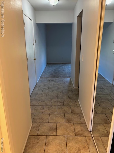 689 E Fox Hills Dr unit 65, Bloomfield Hills, MI 48304 - photo 5