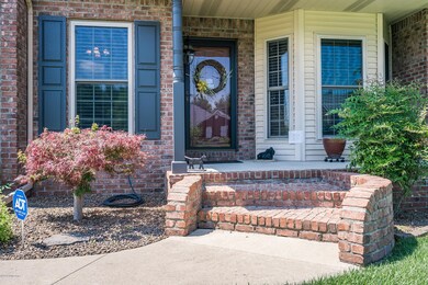 115 Sammys Ct, Mount Washington, KY 40047 - photo 2