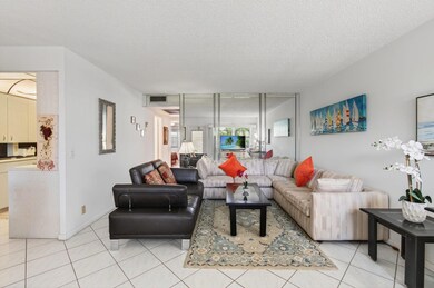 3014 Exeter A, Boca Raton, FL 33434 - photo 5