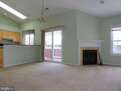 12951C Grays Pointe Rd unit C, Fairfax, VA 22033 - photo 4