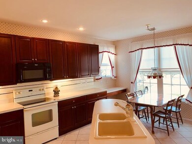 1600 E Fox Brushs Way unit 374, Glen Mills, PA 19342 - photo 7