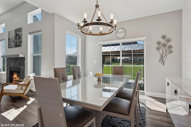 16332 S Forest Edge Dr, Plainfield, IL 60586 - photo 6