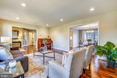 17409 Kirstin Ct, Olney, MD 20832 - photo 5