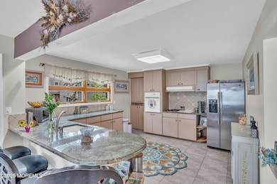 773 kitchen