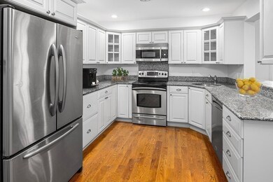 87 Glen Rd unit 10, Brookline, MA 02445 - photo 4