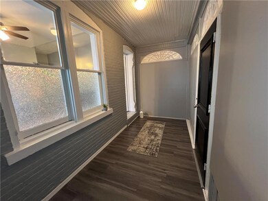 549 N 8th St, Allentown, PA 18102 - photo 3