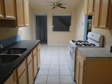 370 Hourglass Dr, El Paso, TX 79915 - photo 5