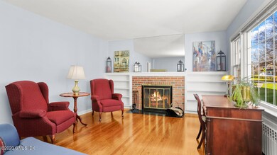 73 Sheep Hill Rd Riverside CT-large-007-